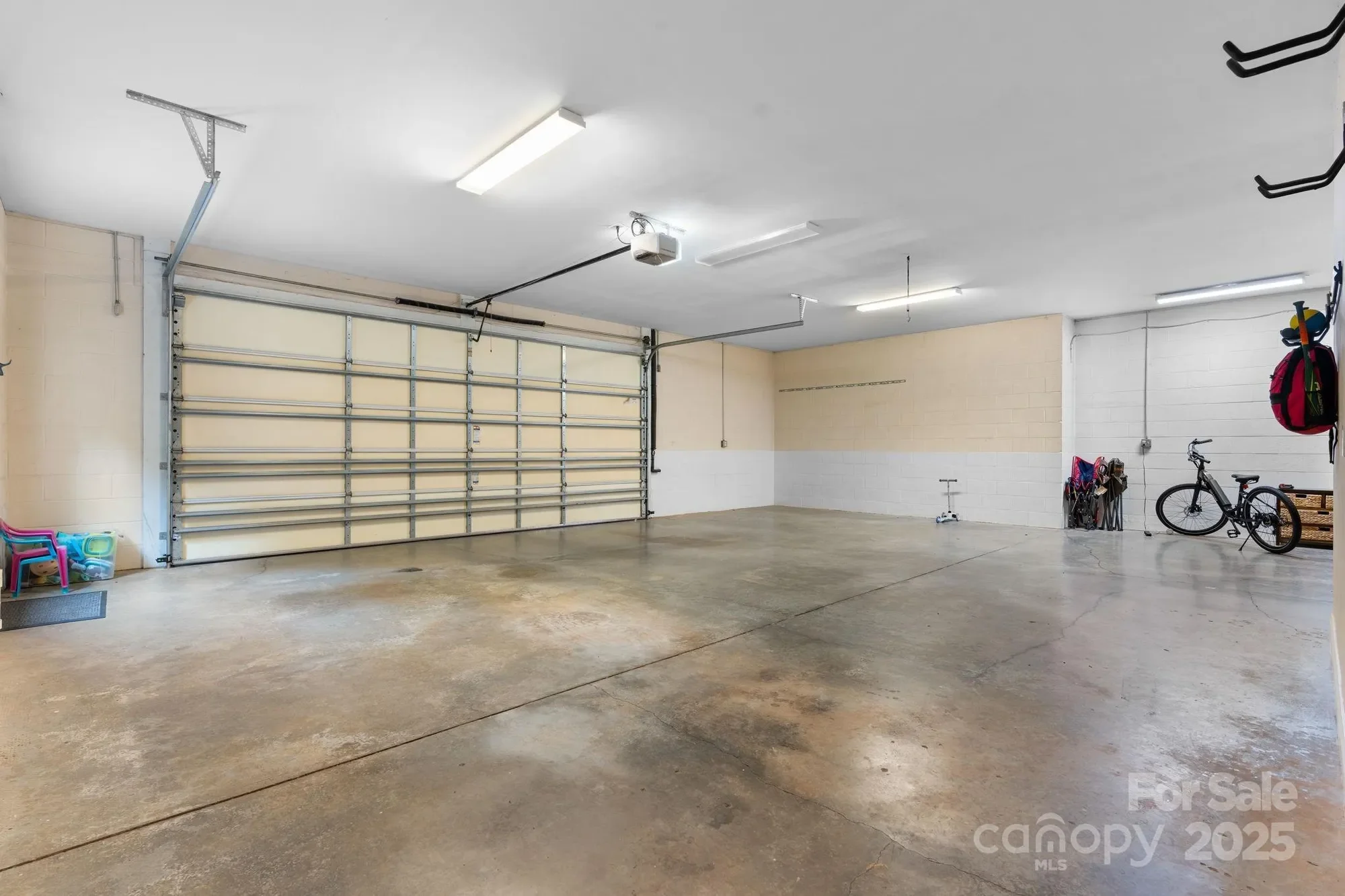 Gallery photo 6