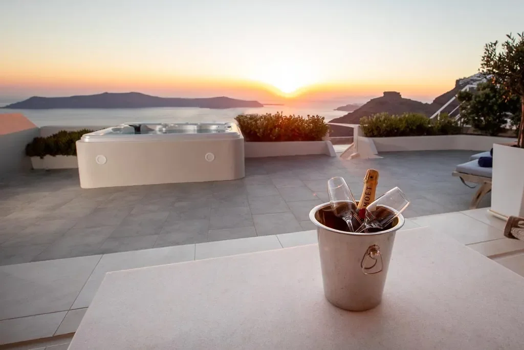 Santorini 847 00, Greece, Thira, Aegean, Greece. - Photo 26