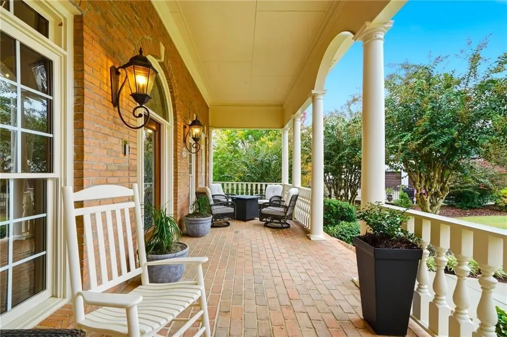2855 Strathmore Drive, Cumming, Georgia, United States. - Photo 2
