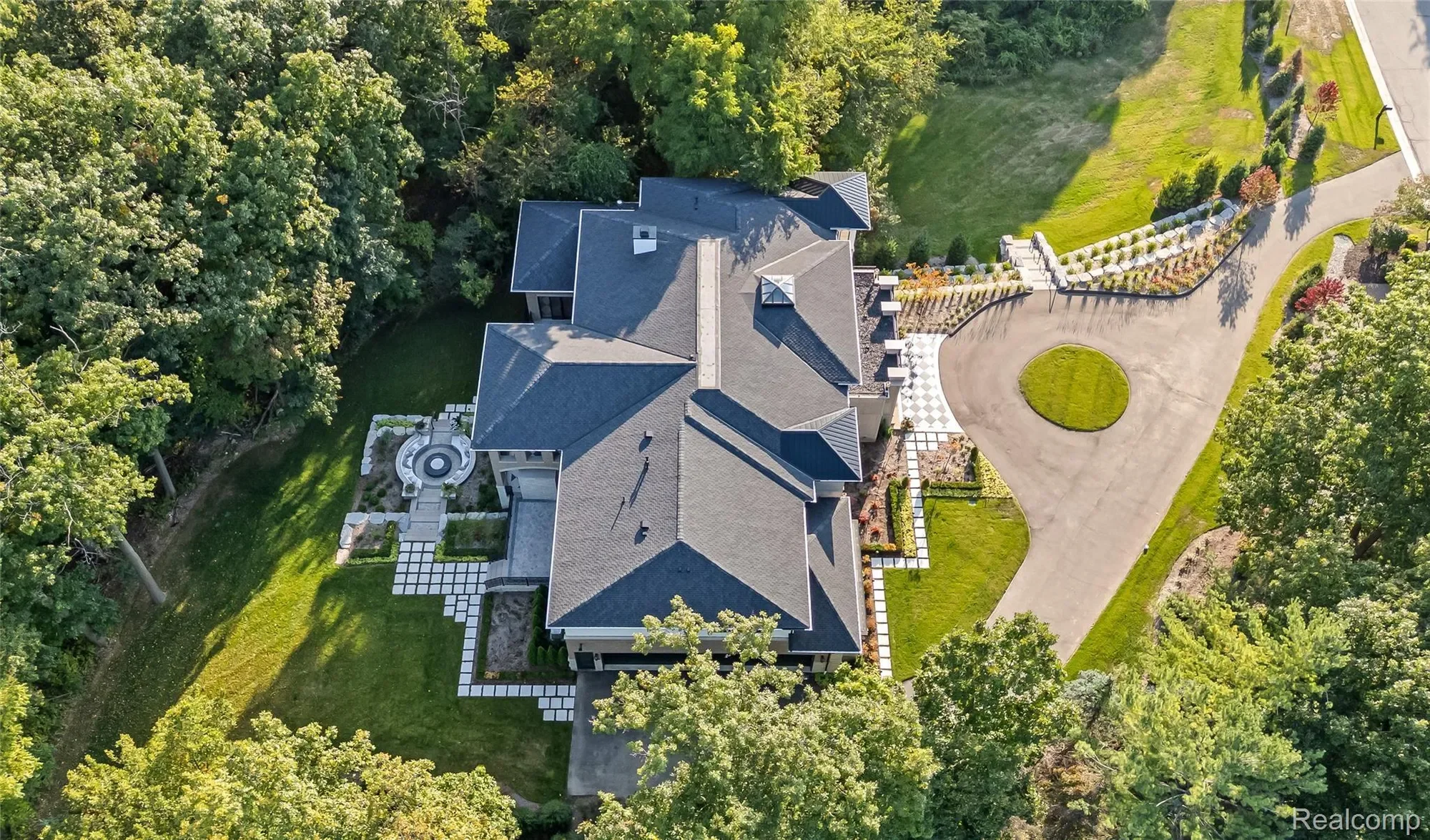 559 Barrington Park Drive, Bloomfield Hills, MI 48304, Bloomfield Hills, Michigan, United States. - Photo 35