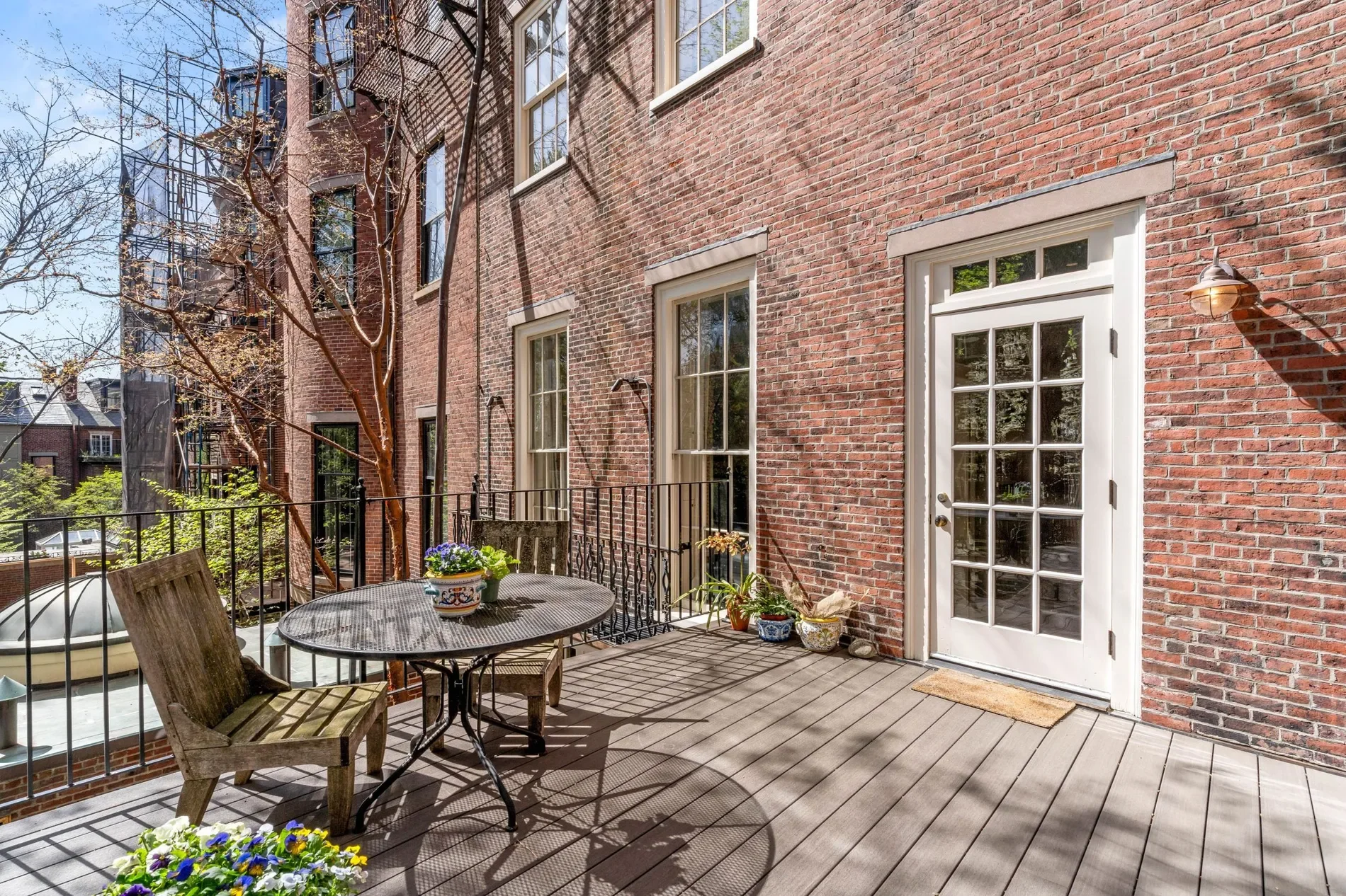 90 Mount Vernon St, Boston, MA 02108, Boston, Massachusetts, United States. - Photo 30