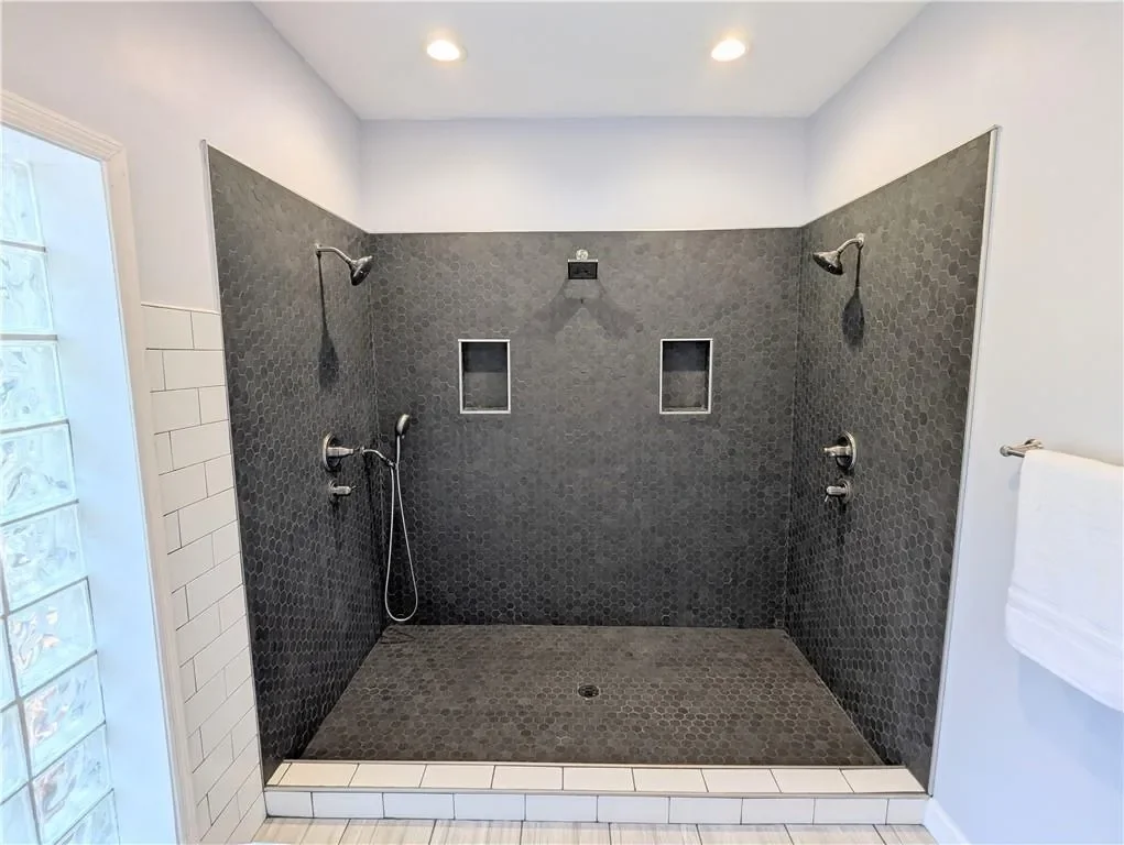 1111 Avondale Avenue SE, Atlanta, Georgia, United States. - Photo 22