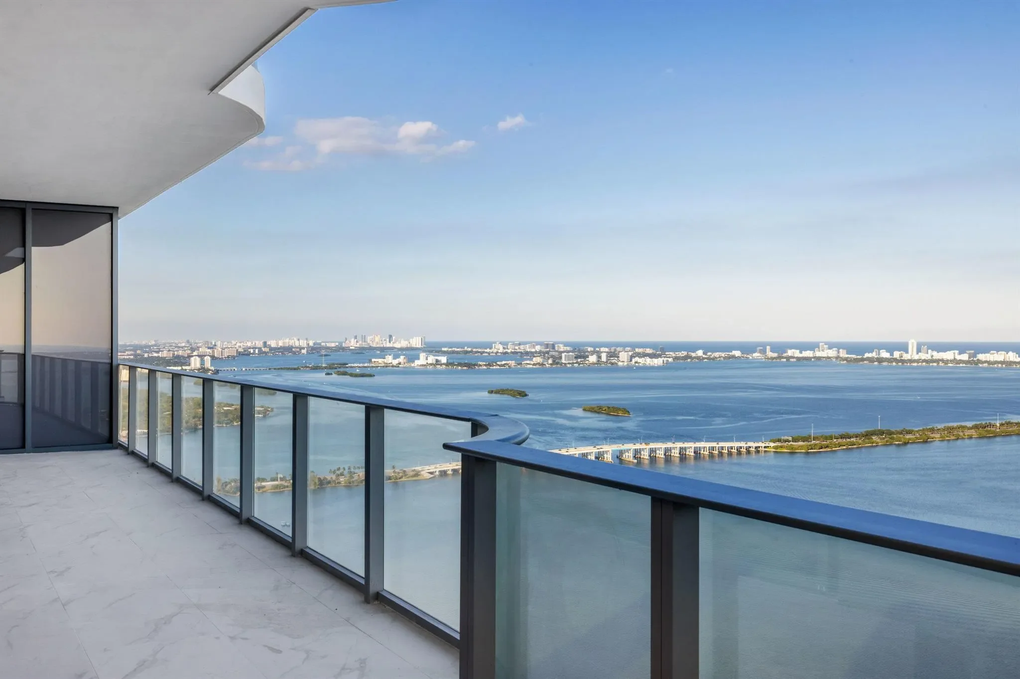700 NE 24th Street Penthouse Mansion-6003, Miami, Florida, United States. - Photo 15