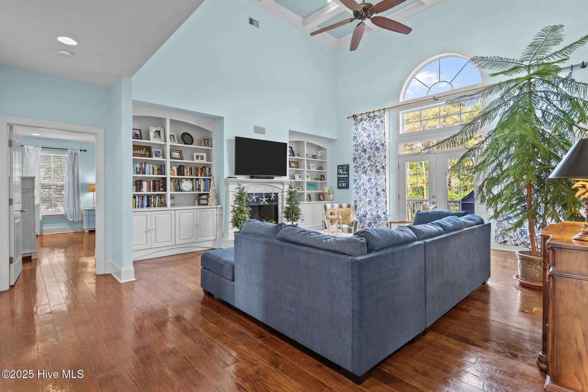 Gallery photo 10