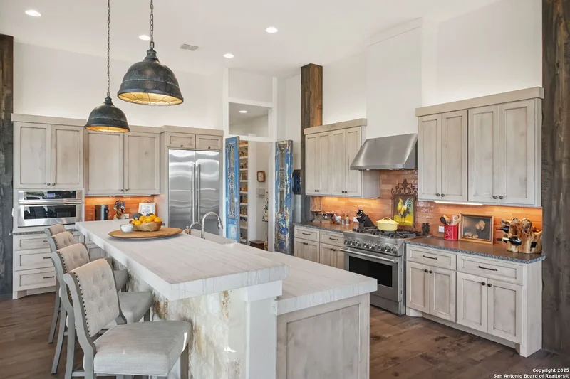 1023 Comanche Rdg, New Braunfels, TX 78132, New Braunfels, Texas, United States. - Photo 51