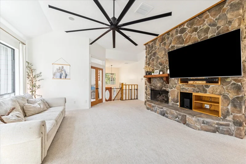 19414 Indigo Lake Drive, Magnolia, Texas, United States. - Photo 16