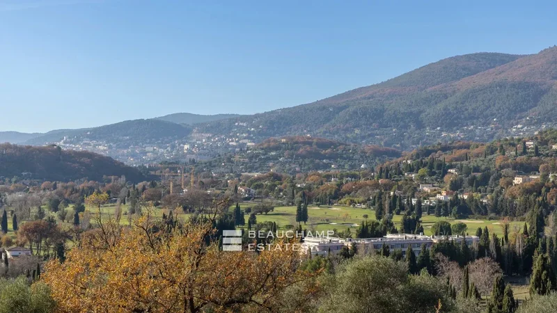 Opio, Provence-Alpes-Côte d'Azur, France. - Photo 4