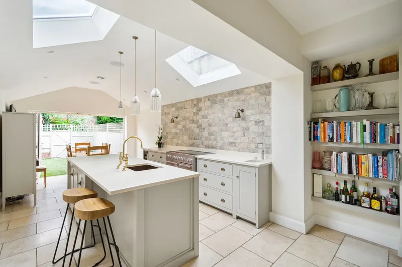 3 bedroom Terraced House for sale in London