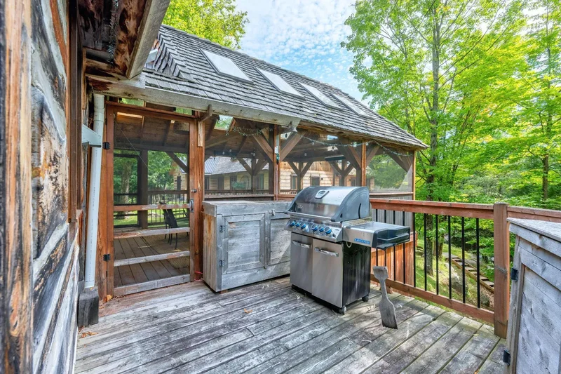 121 Rue Dicaire, Mont-Tremblant, Quebec, Canada. - Photo 13