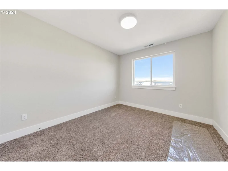 2407 Thompson Ave, Vancouver, WA 98660, Vancouver, Washington, United States. - Photo 17