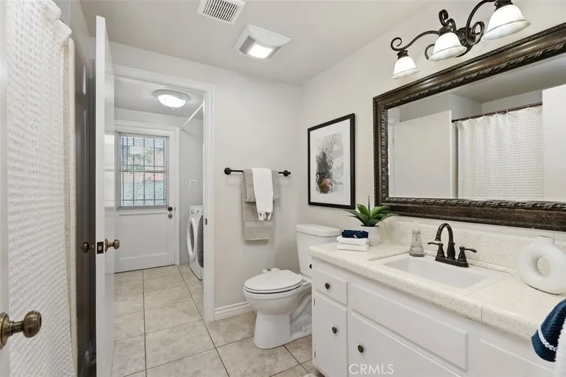 1723 N Lincoln, Orange, CA 92865, Orange, California, United States. - Photo 3