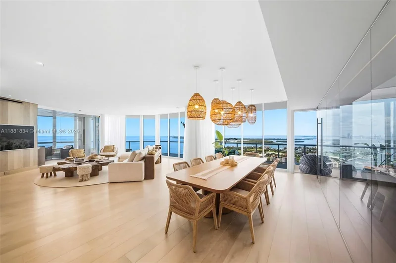 100 S Pointe Dr Unit 3803, Miami Beach, FL 33139, Miami Beach, Florida, United States. - Photo 66