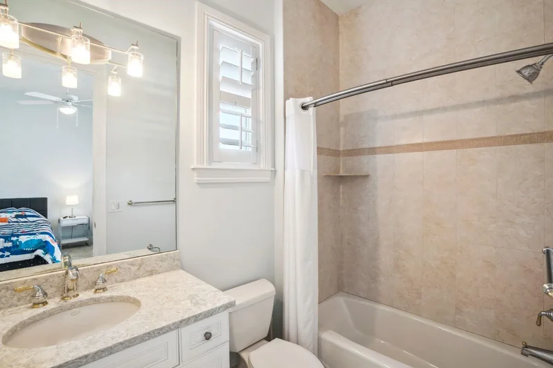 1008 Mandarin Isle, Fort Lauderdale, Florida, United States. - Photo 19