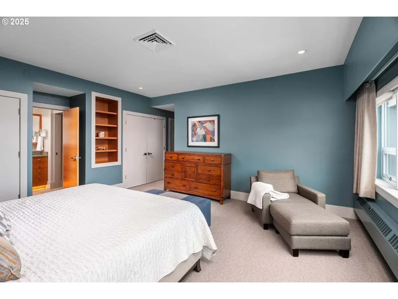 2323 SW Park Pl #1006, Portland, OR 97205, Portland, Oregon, United States. - Photo 26
