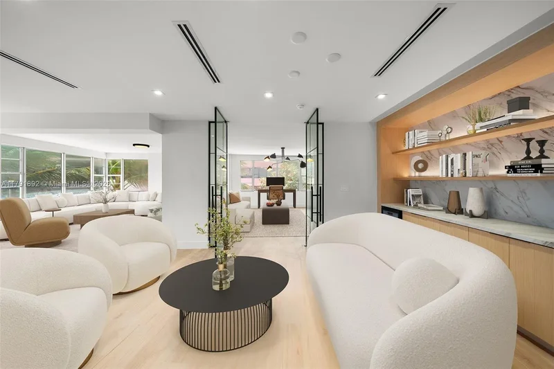5255 Collins Ave 2J, Miami Beach, Florida, United States. - Photo 5