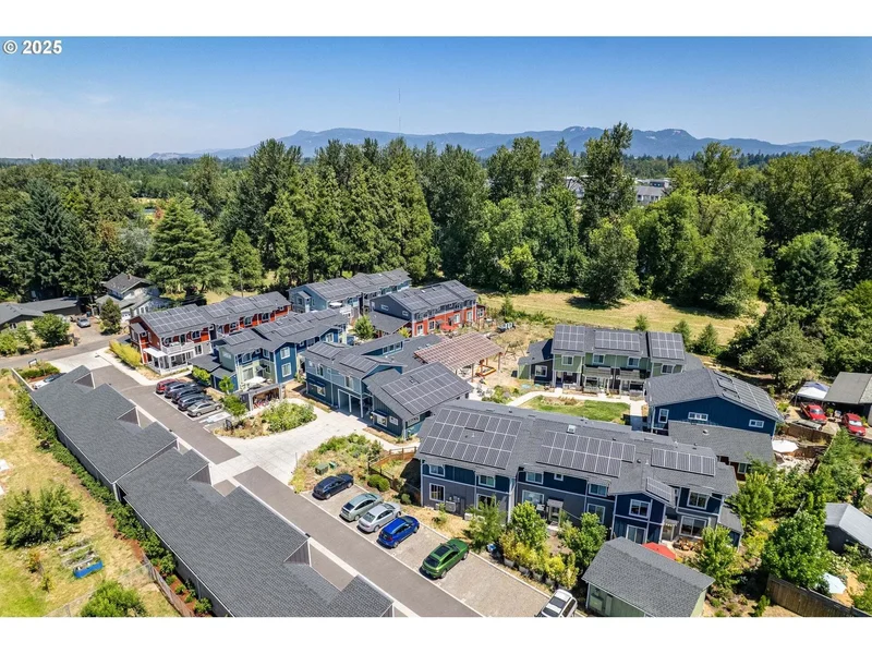 172 Oakleigh Ln #513, Eugene, OR 97404, Eugene, Oregon, United States. - Photo 39