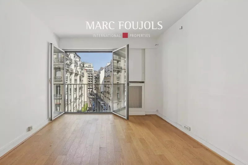 Paris, Île-de-France, France. - Photo 15