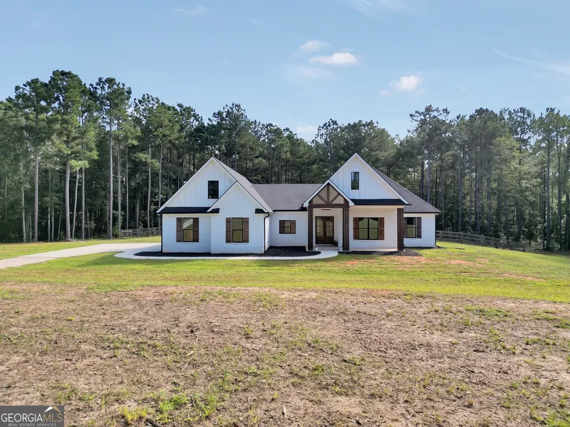 Milner, Georgia, United States. - Photo 5