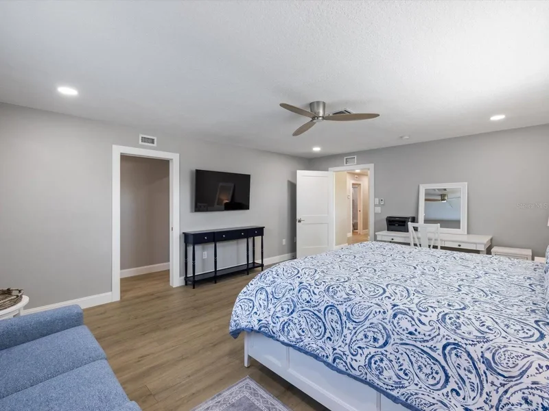 842 NOKOMIS AVENUE S, VENICE, FL 34285, Venice, Florida, United States. - Photo 41