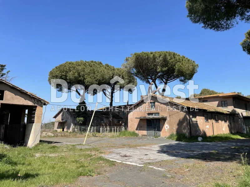 viale della Repubblica, Rome, Lazio, Italy. - Photo 25