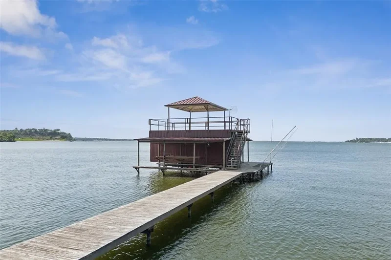 8085 Eagle Mountain Circle, Fort Worth, Texas, United States. - Photo 18