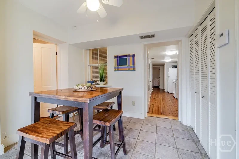 118 E Gaston Street, Savannah, Georgia, United States. - Photo 58