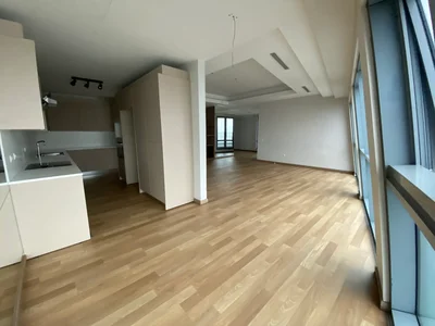 Thumbnail 18