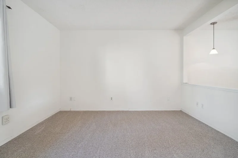 10030 NE 120th St Unit #J2 , Kirkland, WA 98034, Kirkland, Washington, United States. - Photo 32