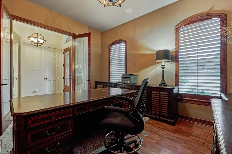 203 Monterrey Road E, Montgomery, TX 77356, Montgomery, Texas, United States. - Photo 16