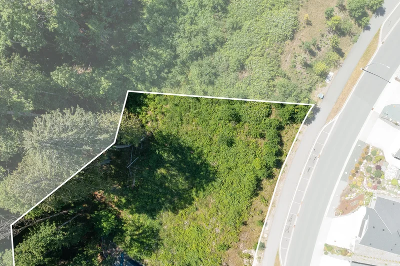 128 Rollie Rose Drive, Ladysmith, BC V9G 1T7, Ladysmith, British Columbia, Canada. - Photo 5