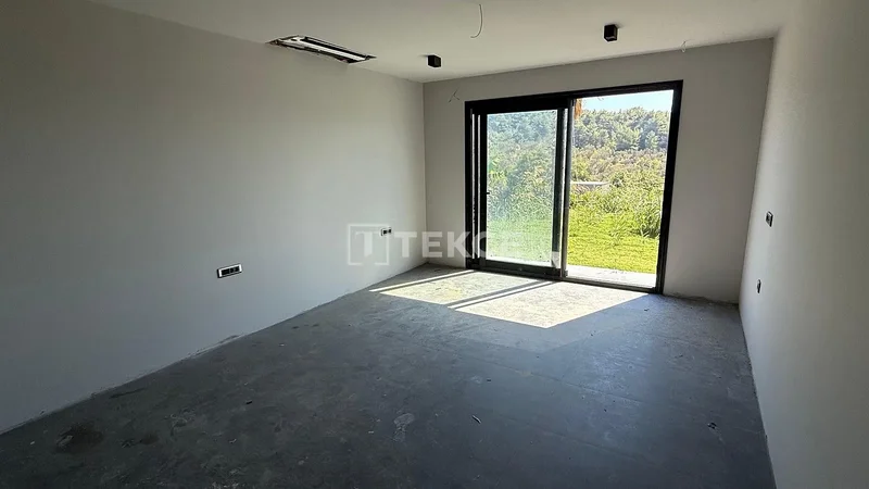 Torasan, Urla, İzmir, İzmir, Turkey. - Photo 13