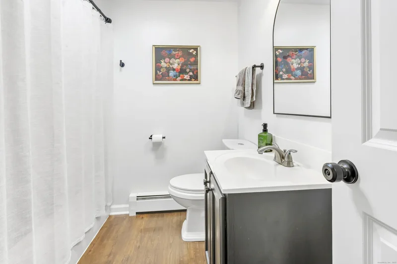 20 Nicholdale Road, Shelton, CT 06484, Shelton, Connecticut, United States. - Photo 21