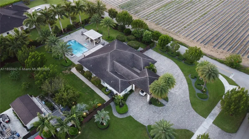 27410 SW 172nd Ave, Homestead, FL, 33031, USA, Homestead, Florida, United States. - Photo 74