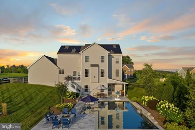 Thumbnail 25