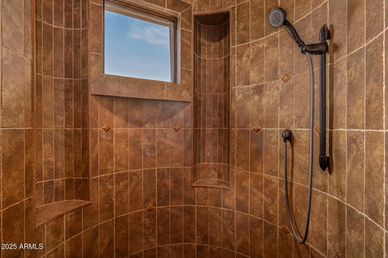 8406 E CALLE BUENA Vista, Scottsdale, AZ 85255, Scottsdale, Arizona, United States. - Photo 95