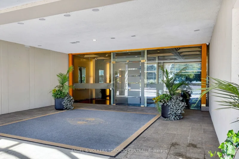 460 Queens Quay Way W 803E, Toronto, Ontario, Canada. - Photo 35