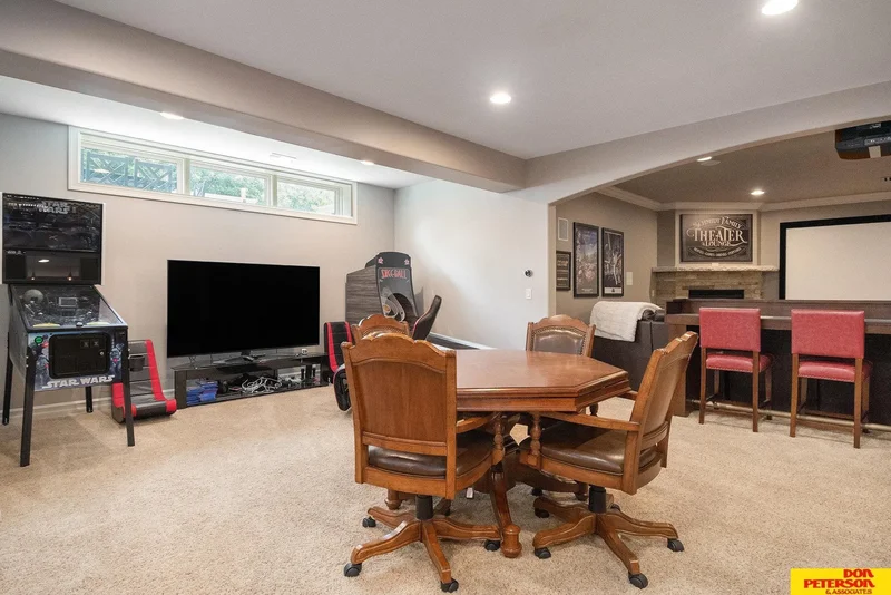 1424 Woodlawn Drive, Fremont, NE 68025, Fremont, Nebraska, United States. - Photo 32