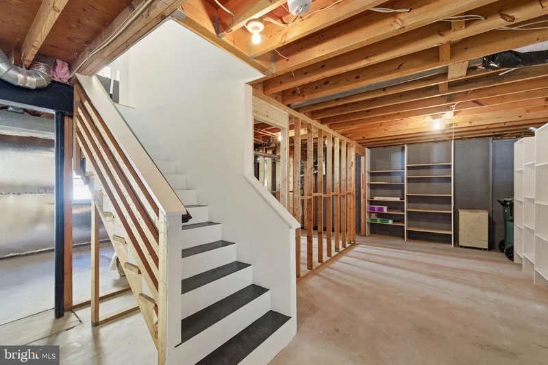 10431 Headly Ct, Fairfax, VA 22032, Fairfax, Virginia, United States. - Photo 23