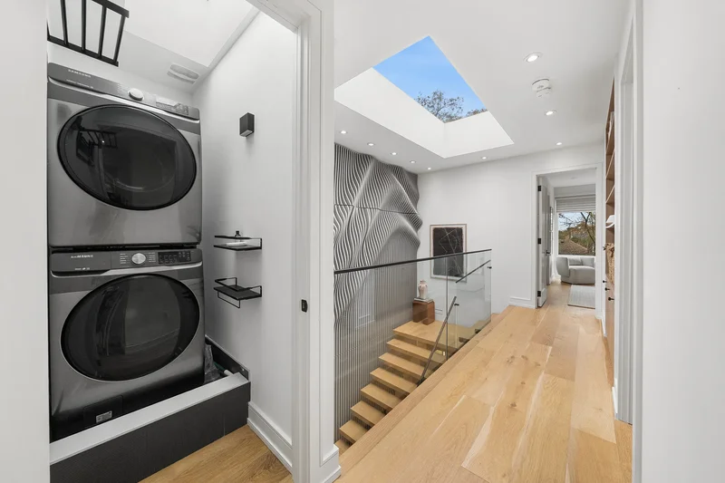83 Virginia Ave, Toronto, ON M4C 2S8, Toronto, Ontario, Canada. - Photo 37