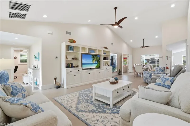 4882 Regal Dr, Bonita Springs, FL 34134, Bonita Springs, Florida, United States. - Photo 16