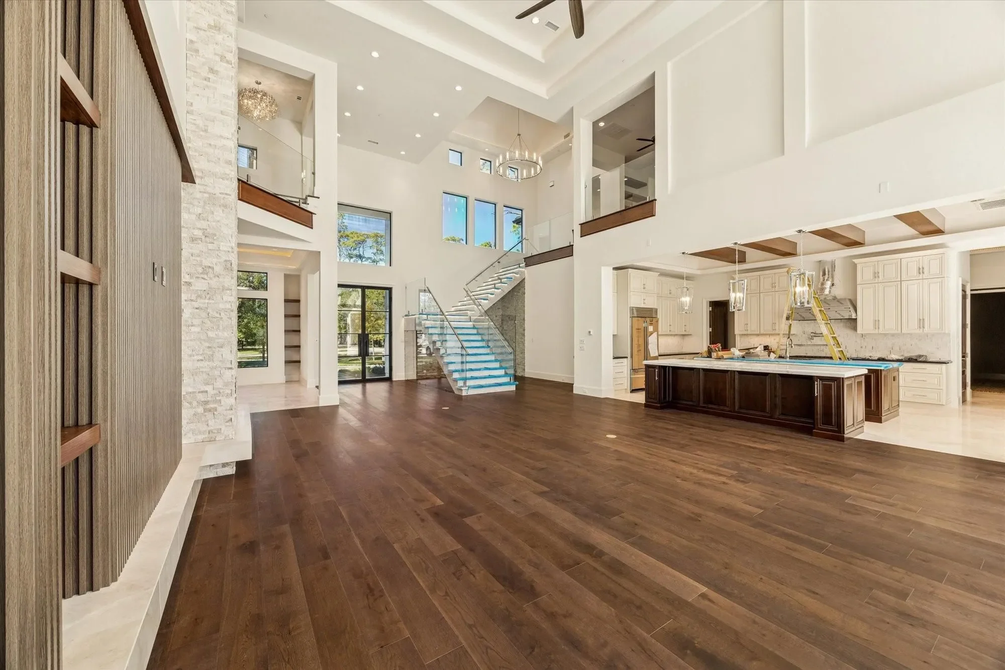 318 Knipp Road, Houston, Texas, United States. - Photo 2