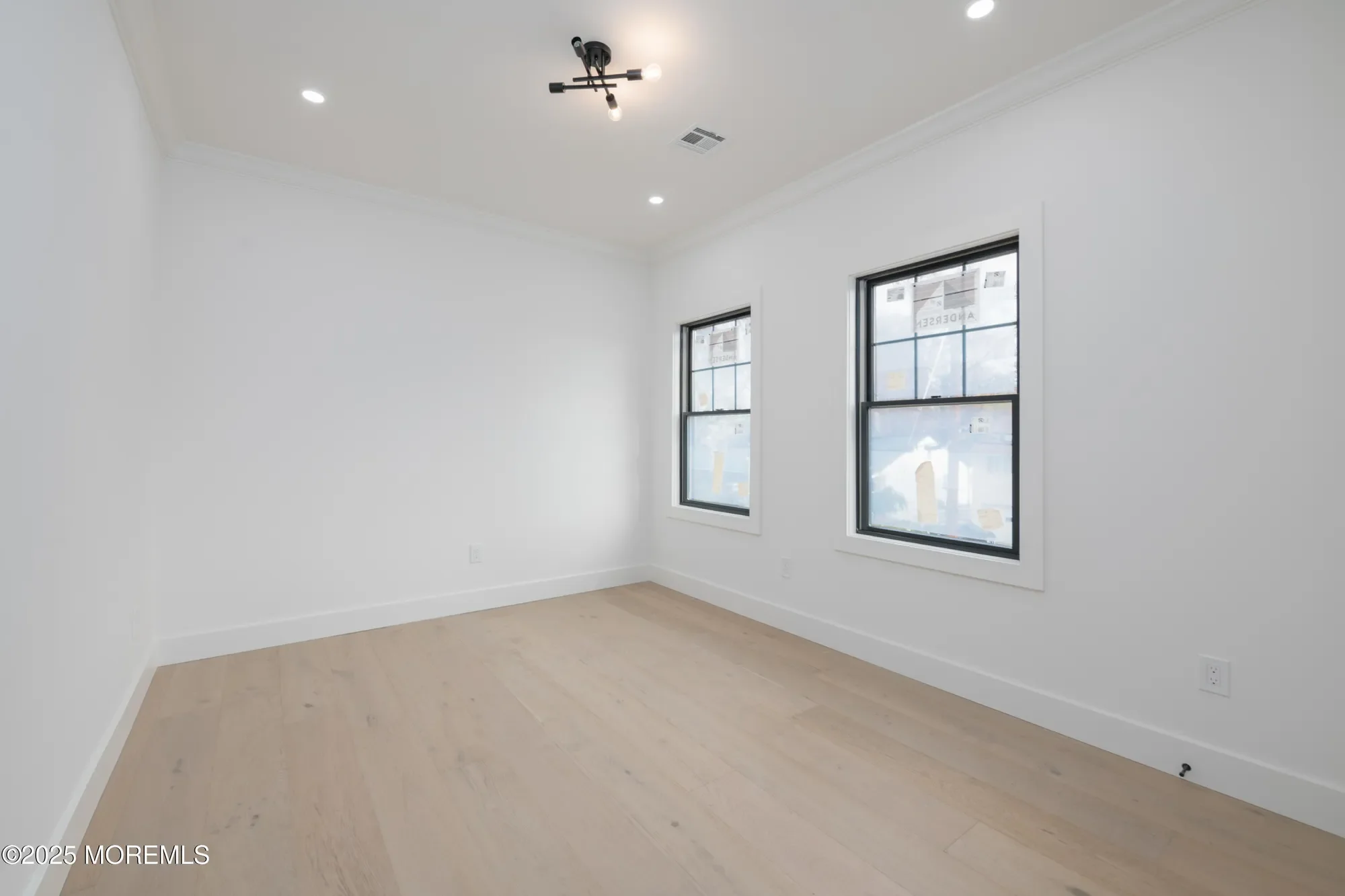 Gallery photo 3