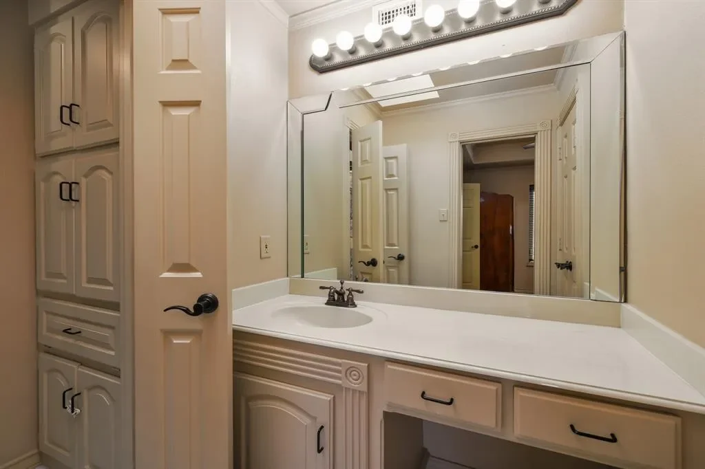 Gallery photo 11
