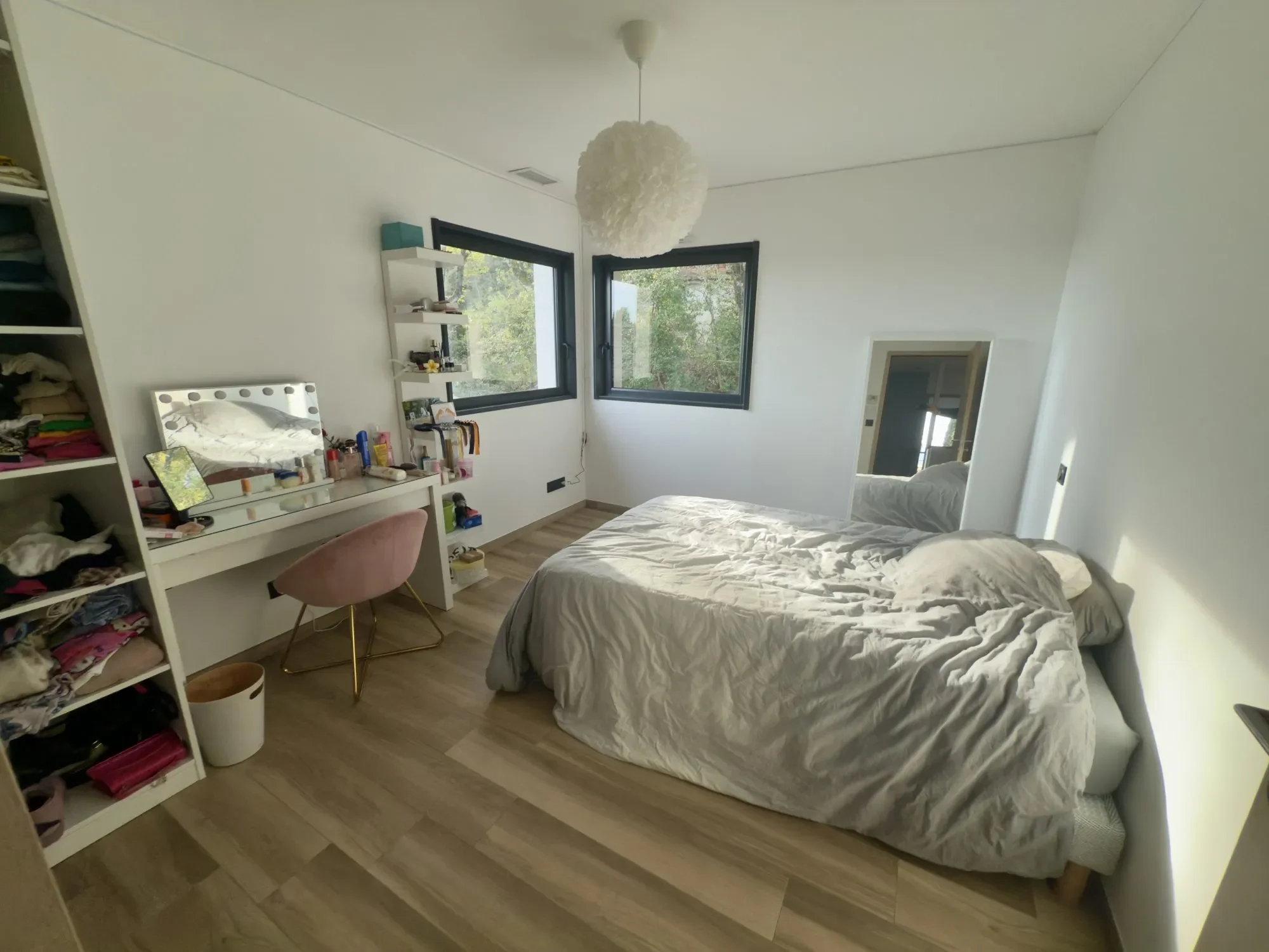 Gallery photo 7