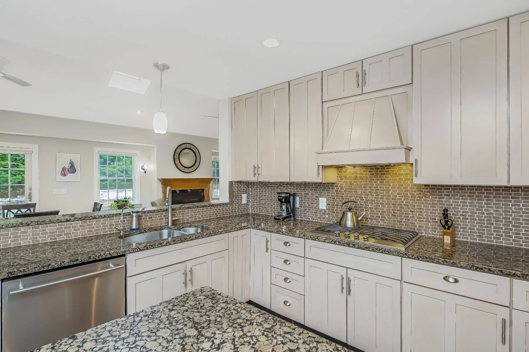 3 Sally's Path , East Hampton, NY 11937, East Hampton, New York, United States. - Photo 3