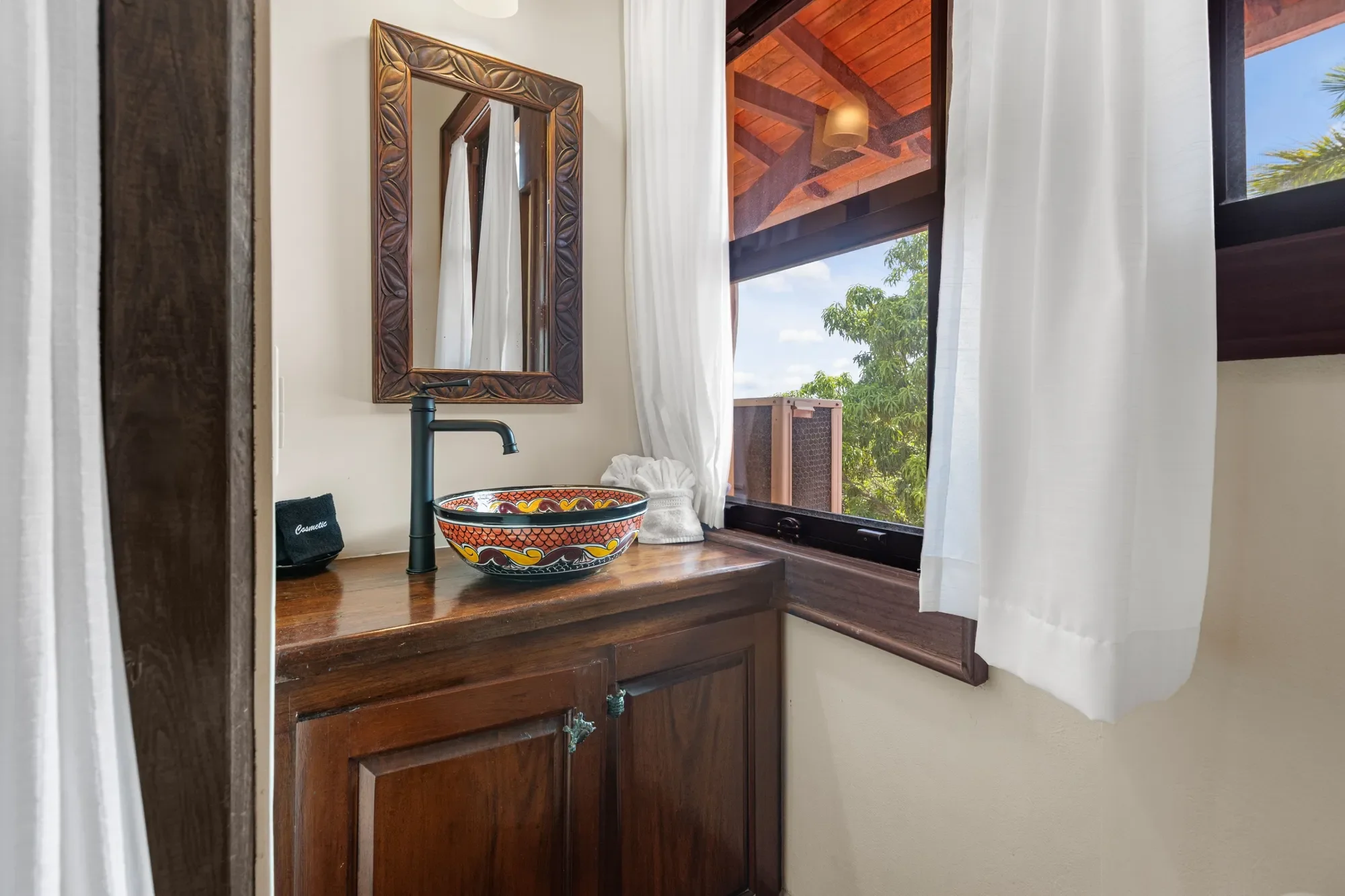 Gallery photo 9