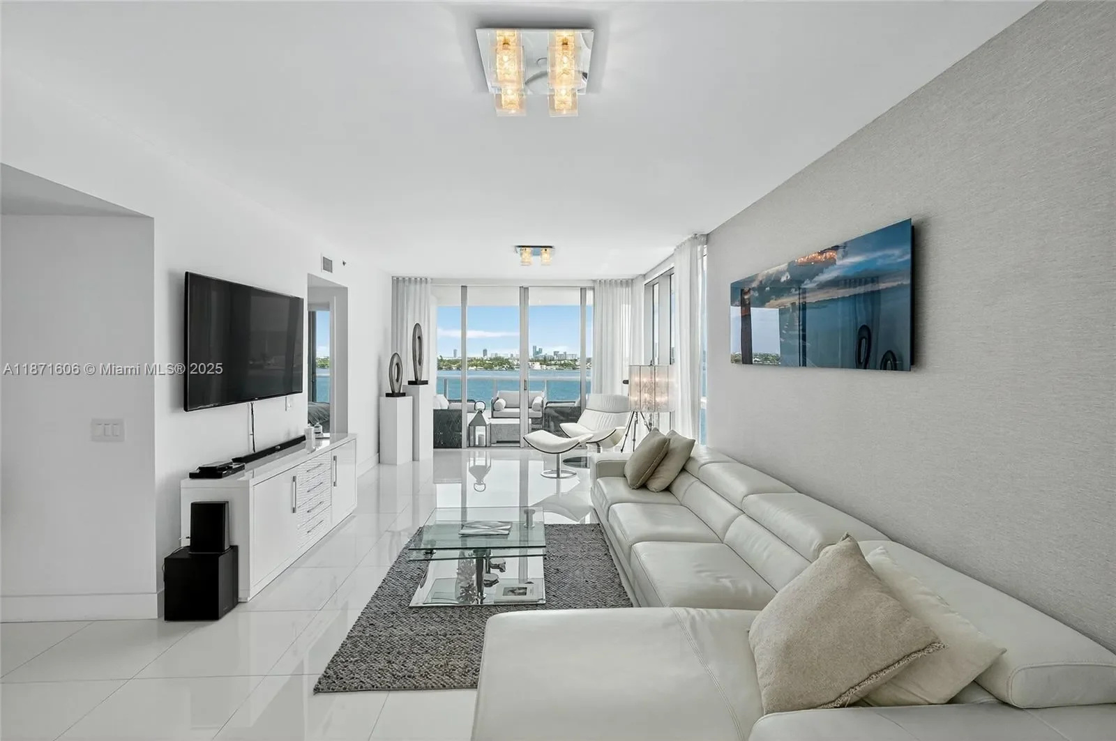 7935 East Dr 1104, Miami Beach, Florida, United States. - Photo 17