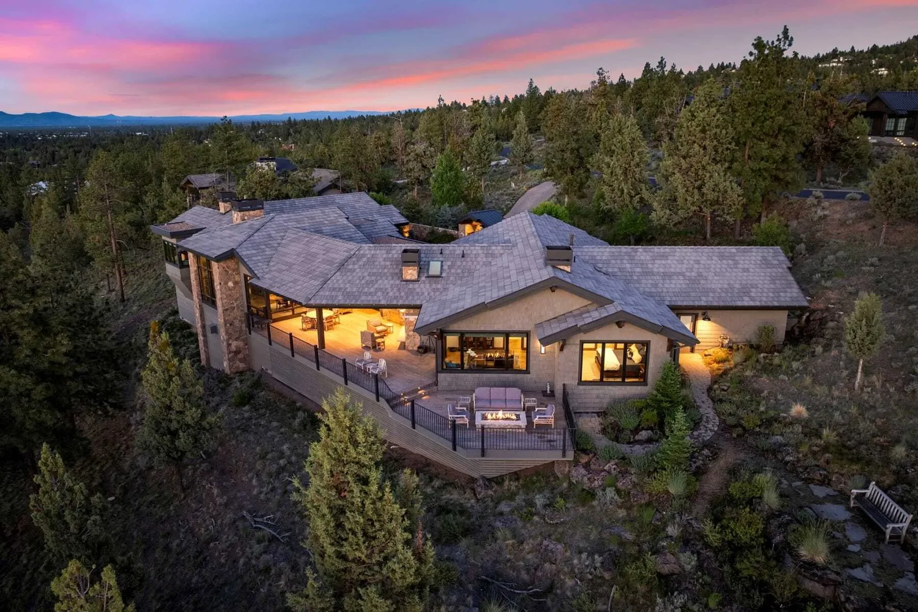 3481 NW Greenleaf Way , Bend, OR 97703, Bend, Oregon, United States. - Photo 6
