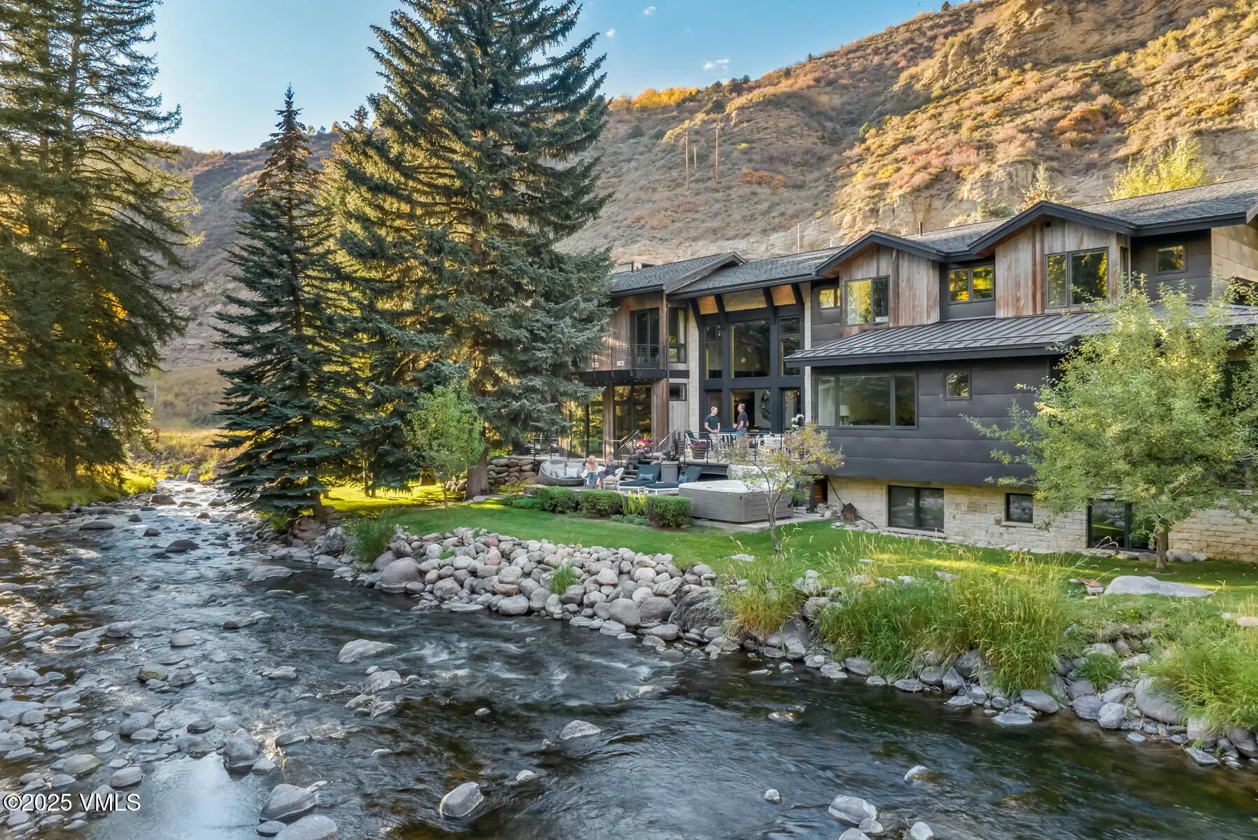 2764 S Frontage Road, Vail, Colorado, United States. - Photo 55