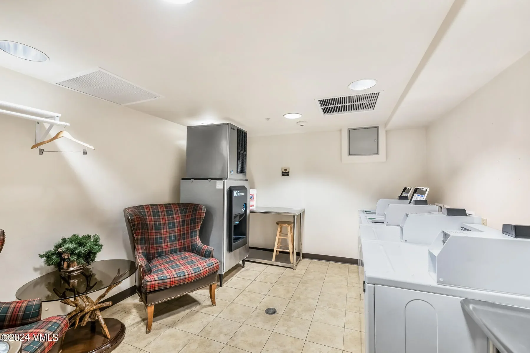 635 Lionshead Place 382, Vail, Colorado, United States. - Photo 32
